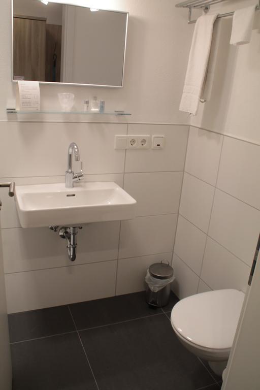 Gaestehaus Wilhelmshoehe Butzbach Pokoj fotografie